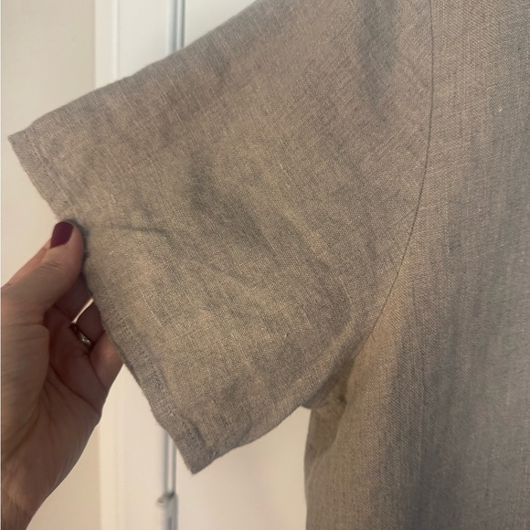 Flax Women's 100% Boxy Short Sleeve Top in a Natural Beige Color Medium - Picture 4 of 8